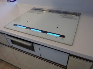 Đặc điểm nổi bật của bếp từ Panasonic size 75 cảm ứng - KZ-XP77W