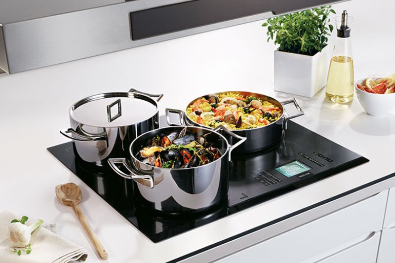 Bếp từ dùng nồi gì? Biện pháp khắc phục bếp từ kén nồi nấu