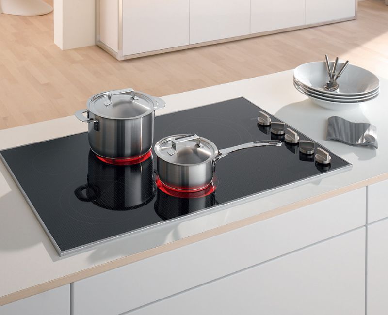 Những dòng bếp từ không kén nồi hiện nay
